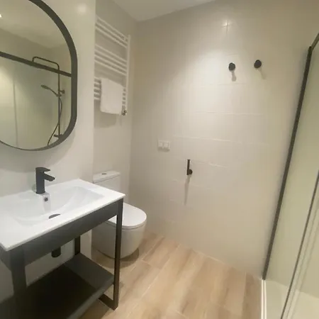 Donostia بيت ضيافة سان سيباستيان