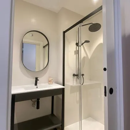 Donostia بيت ضيافة سان سيباستيان