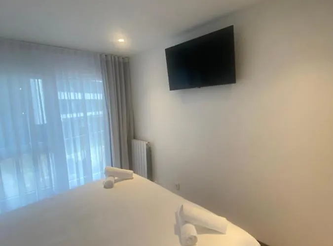 Konukevi Donostia 3*