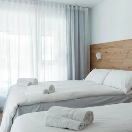 Donostia ゲストハウス 3*