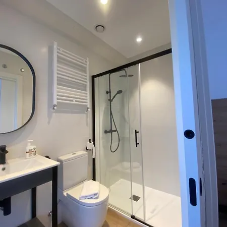 Donostia ゲストハウス 3*