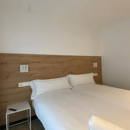 Donostia Gæstehus 3*